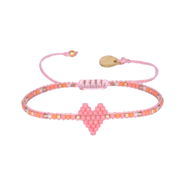 Adjustable bracelet with beaded heart