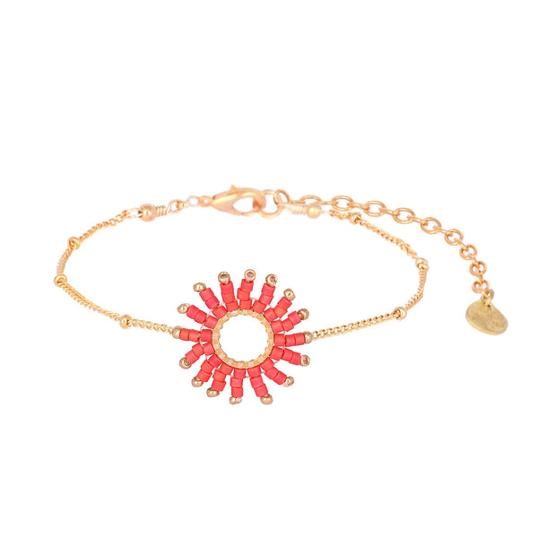 Adjustable gold plated bracelet with beaded sun shape